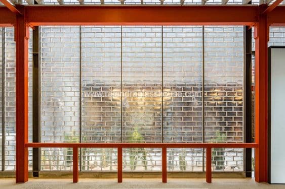 Vetropieno glass brick