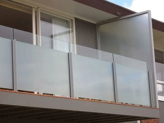 Railings – Rajendra Glass House